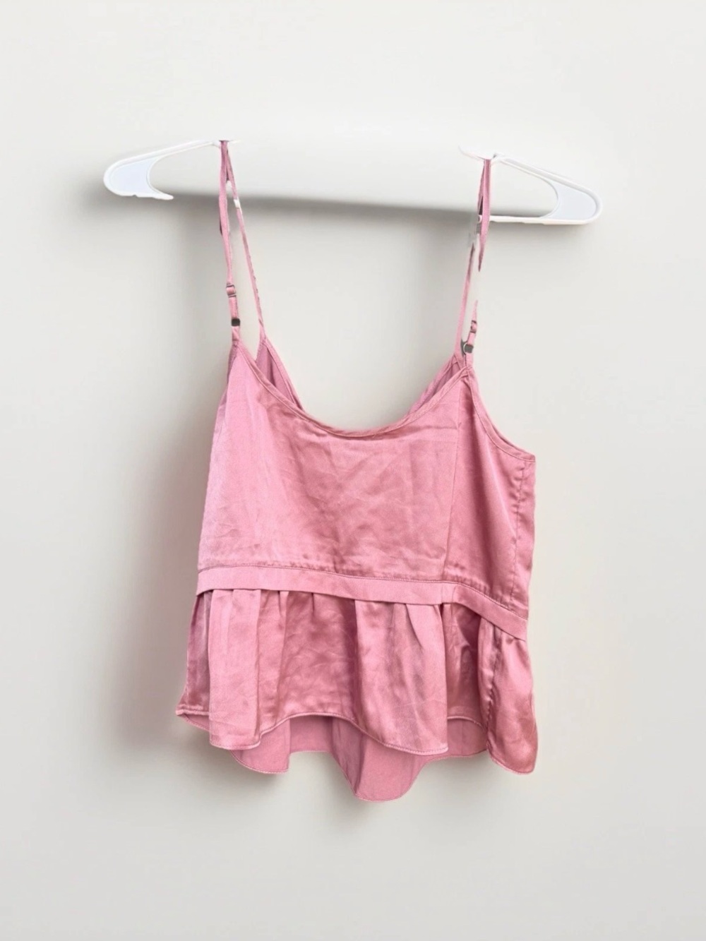 A&F pink satin cami tank top features a ruched bodice w/ drawstring detail - Picture 2 of 3